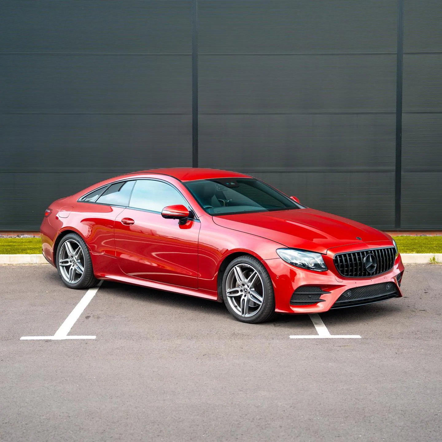 Mercedes-Benz E-Class Coupe Chrome Delete and E53 Diffuser