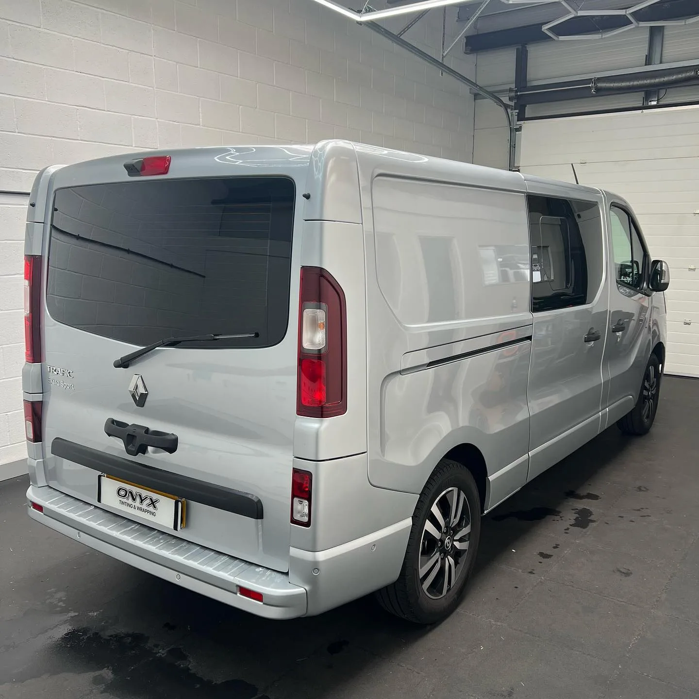 Renault Trafic Extra Sport 5% Window Tinting