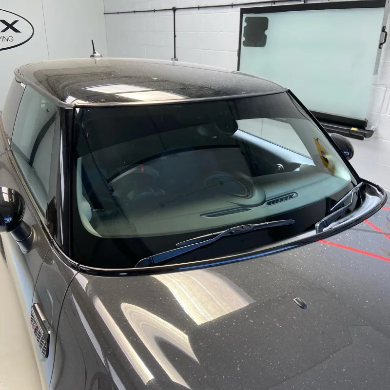 MINI Cooper S F56 Sunstrip and Black Grille Strip