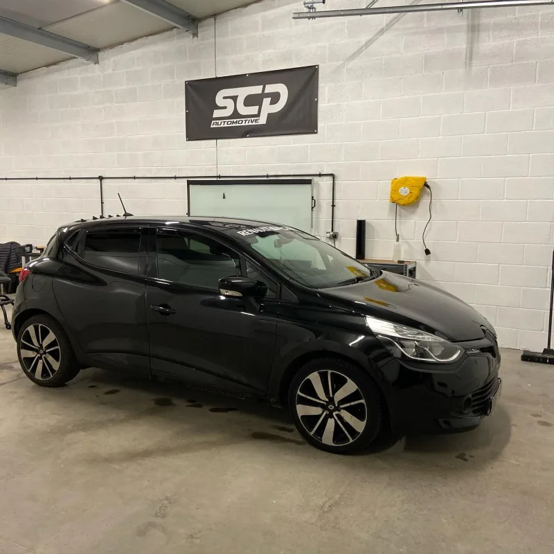 Renault Clio 15% Tint & Full Chrome Delete