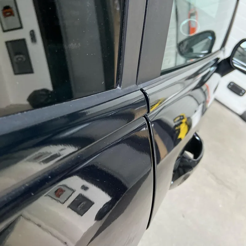 Black Ford Fiesta 5% Tint and Gloss Black Beltline