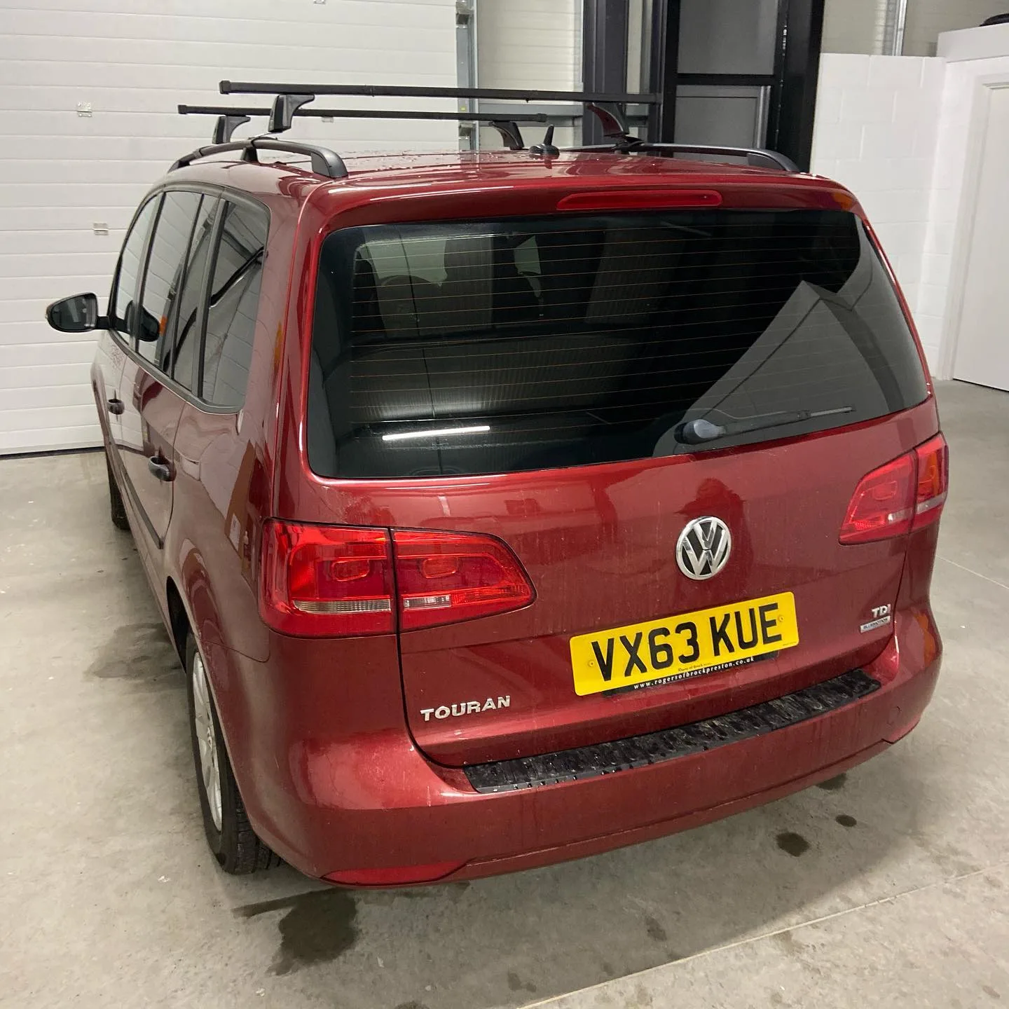 Volkswagen Touran 15% Window Tinting