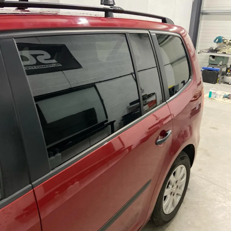 Volkswagen Touran 15% Window Tinting