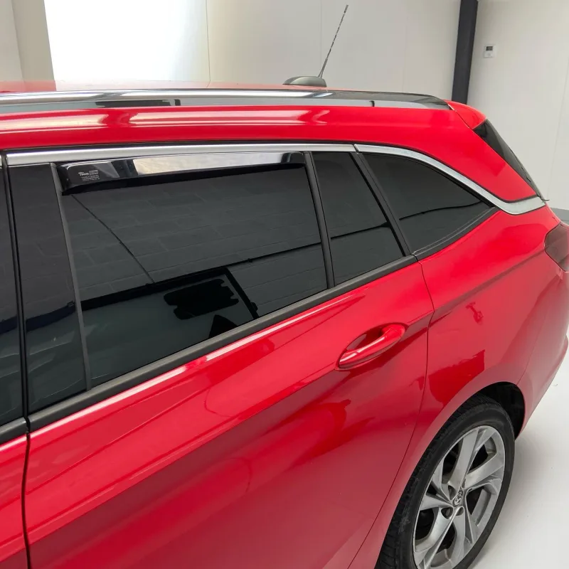 Vauxhall Astra Estate LLumar 5% Window Tinting