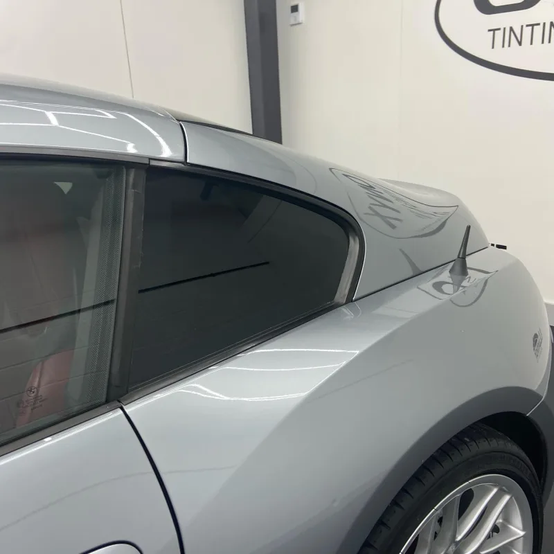 BMW Z4 E86 15% Tint and Gloss Black Grille