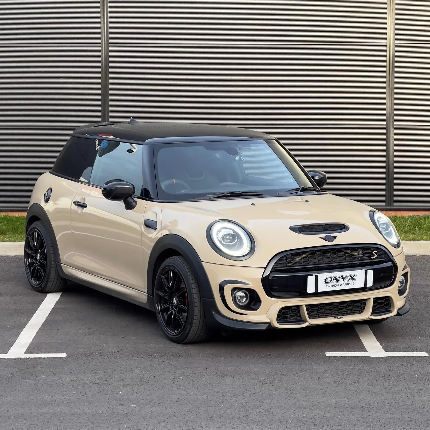 MINI Cooper S F56 Sandstorm Gloss Wrap