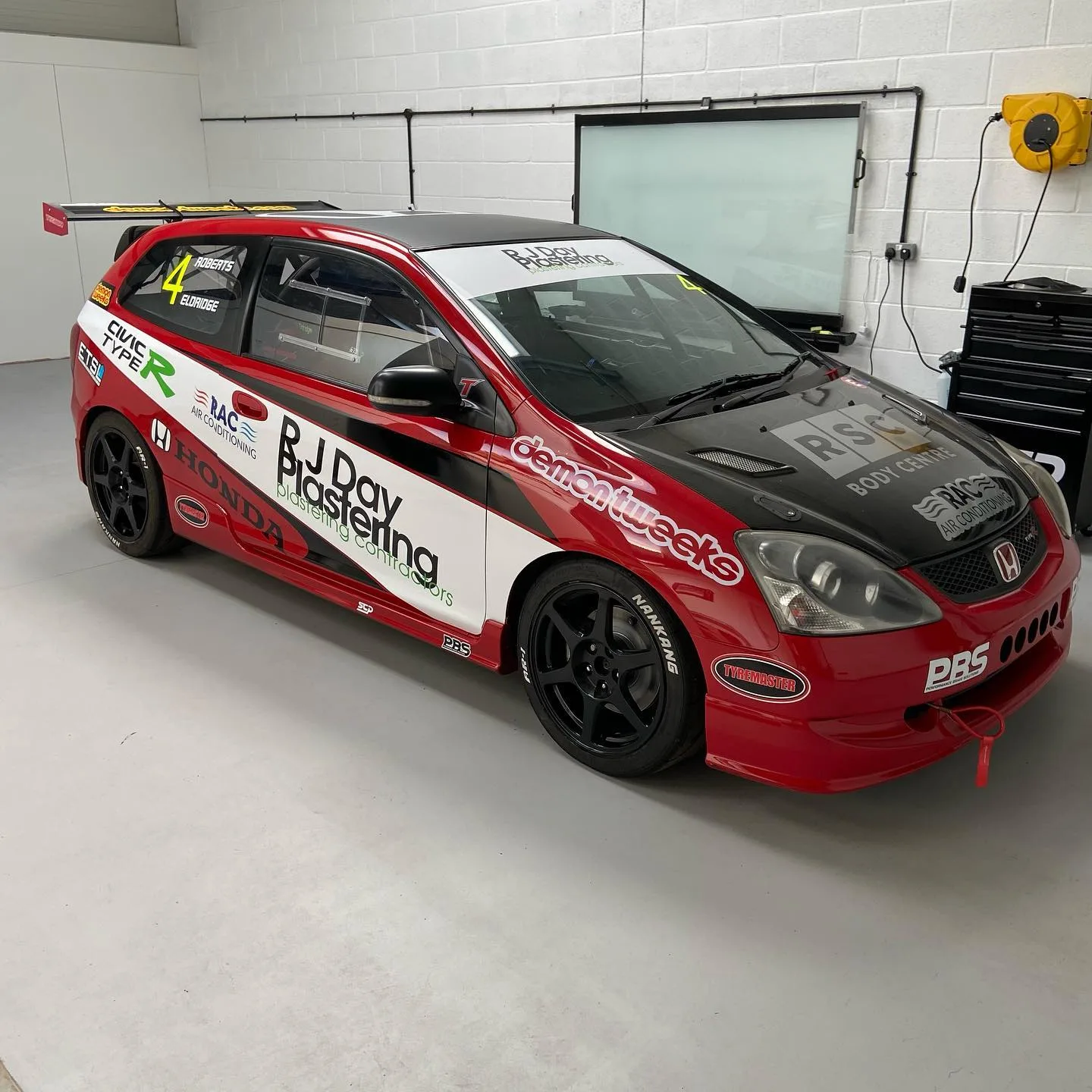 Honda Civic Race Car Matte Black Roof Wrap & Logo