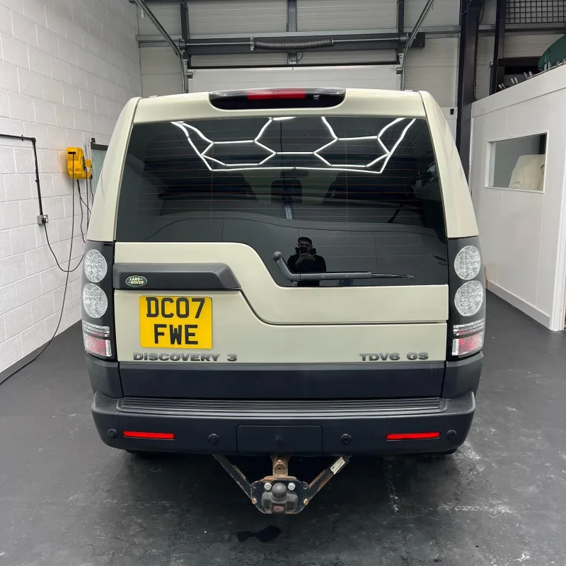 Land Rover Discovery 5% Window Tinting