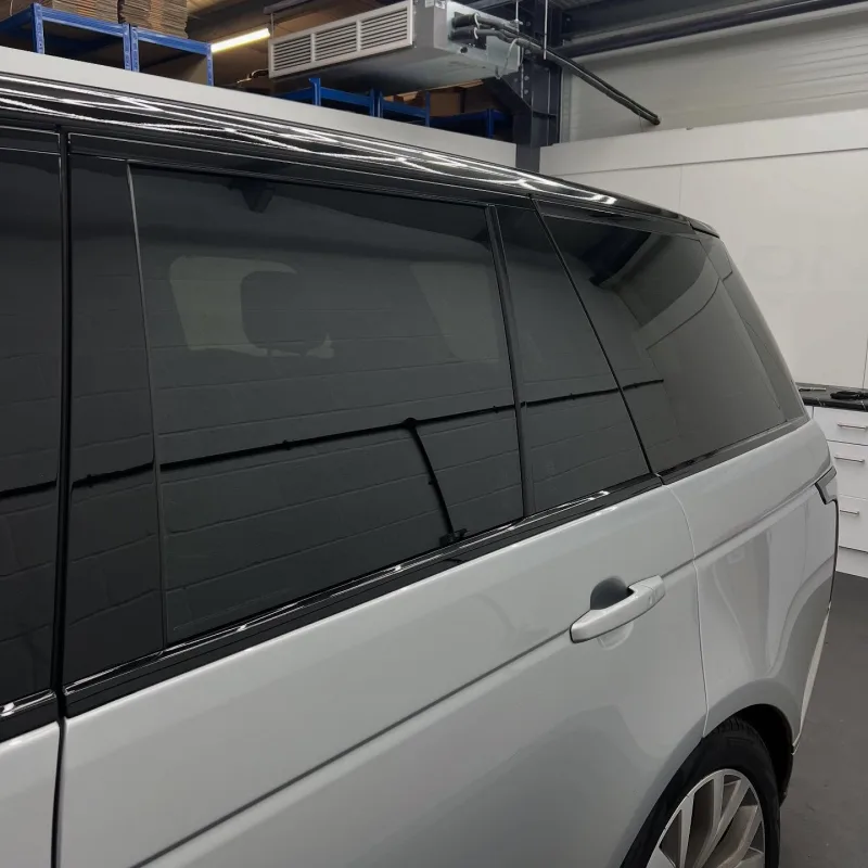 Range Rover Vogue 15% Window Tinting