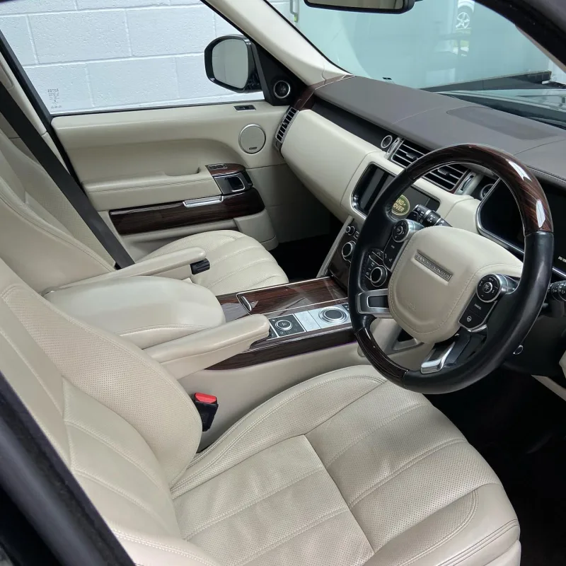 Range Rover Vogue Single Stage Paint Correction & Valet