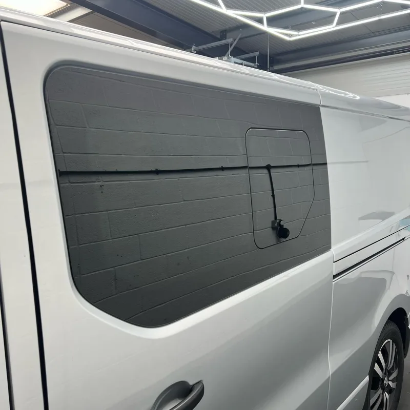 Renault Trafic Extra Sport 5% Window Tinting