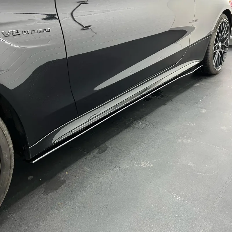 Mercedes-AMG C63 S Coupe Carbon Details and Black Badges