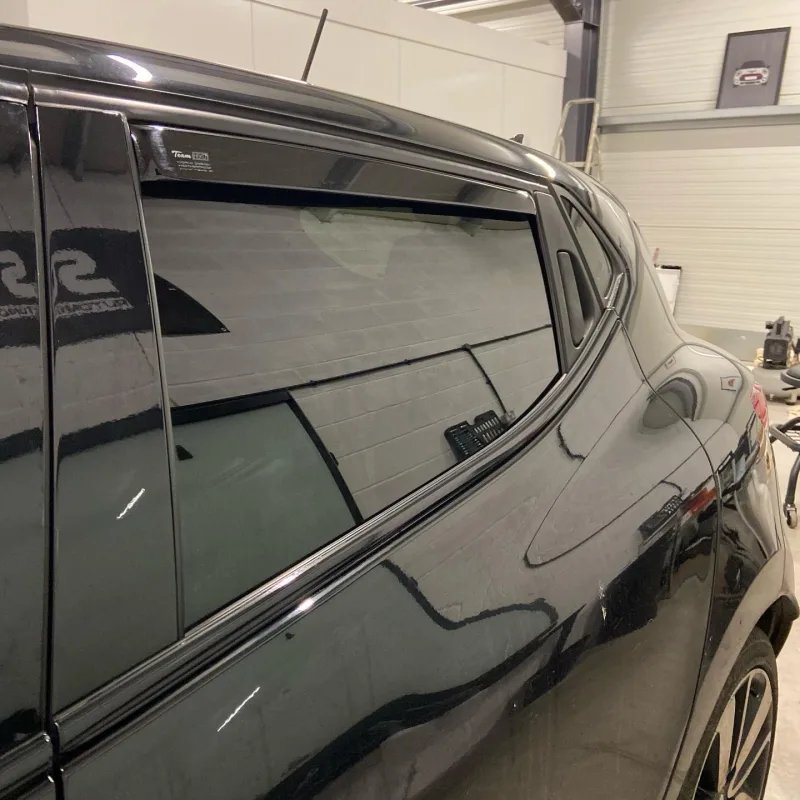 Renault Clio 15% Tint & Full Chrome Delete