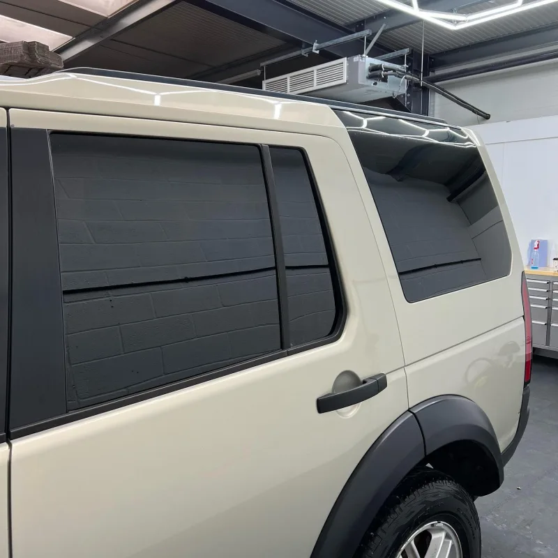 Land Rover Discovery 5% Window Tinting
