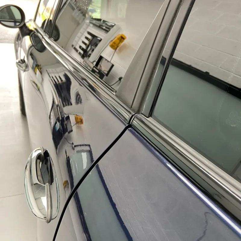 MINI Countryman R60 Tint, Dechrome and Styling