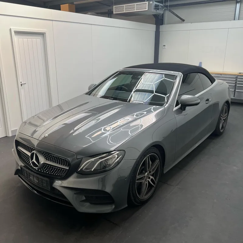 Mercedes-Benz E-Class Cabriolet Gloss Black Dechrome