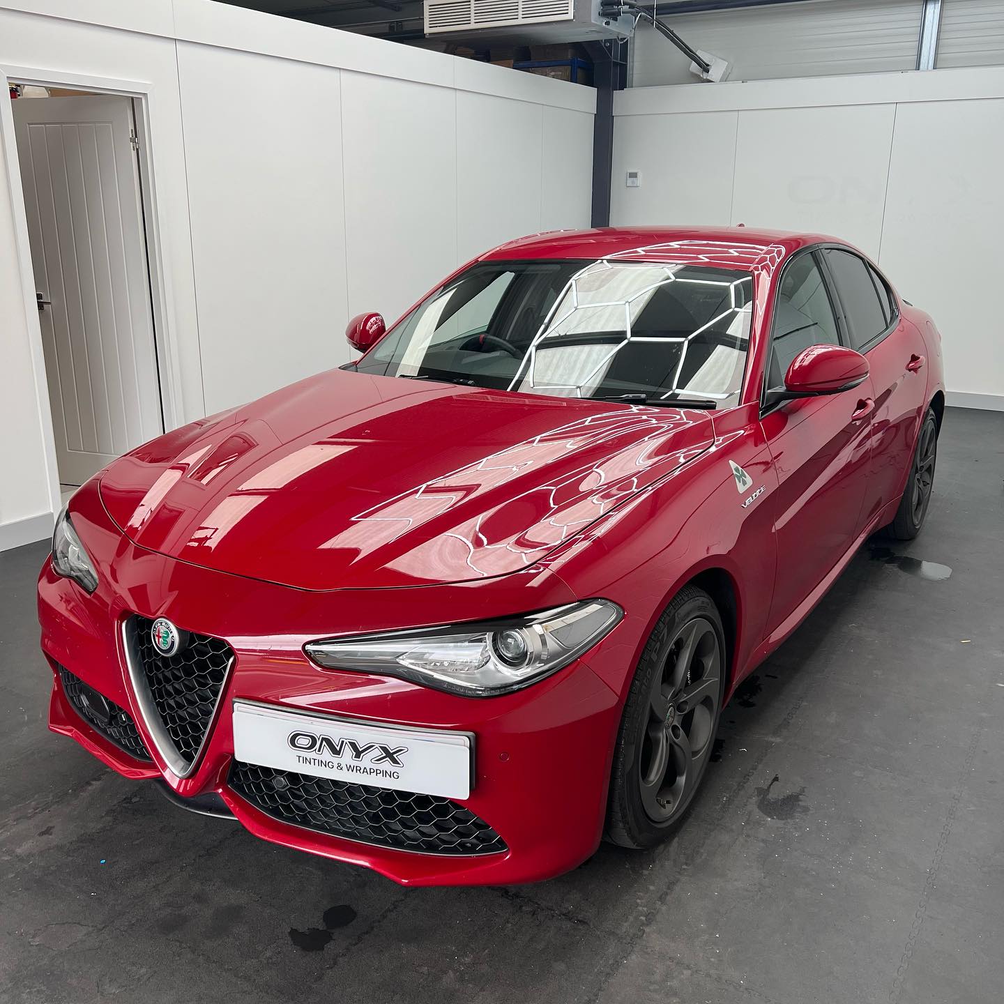 Alfa Romeo Giulia Veloce Carbon Fibre Spoiler Installation