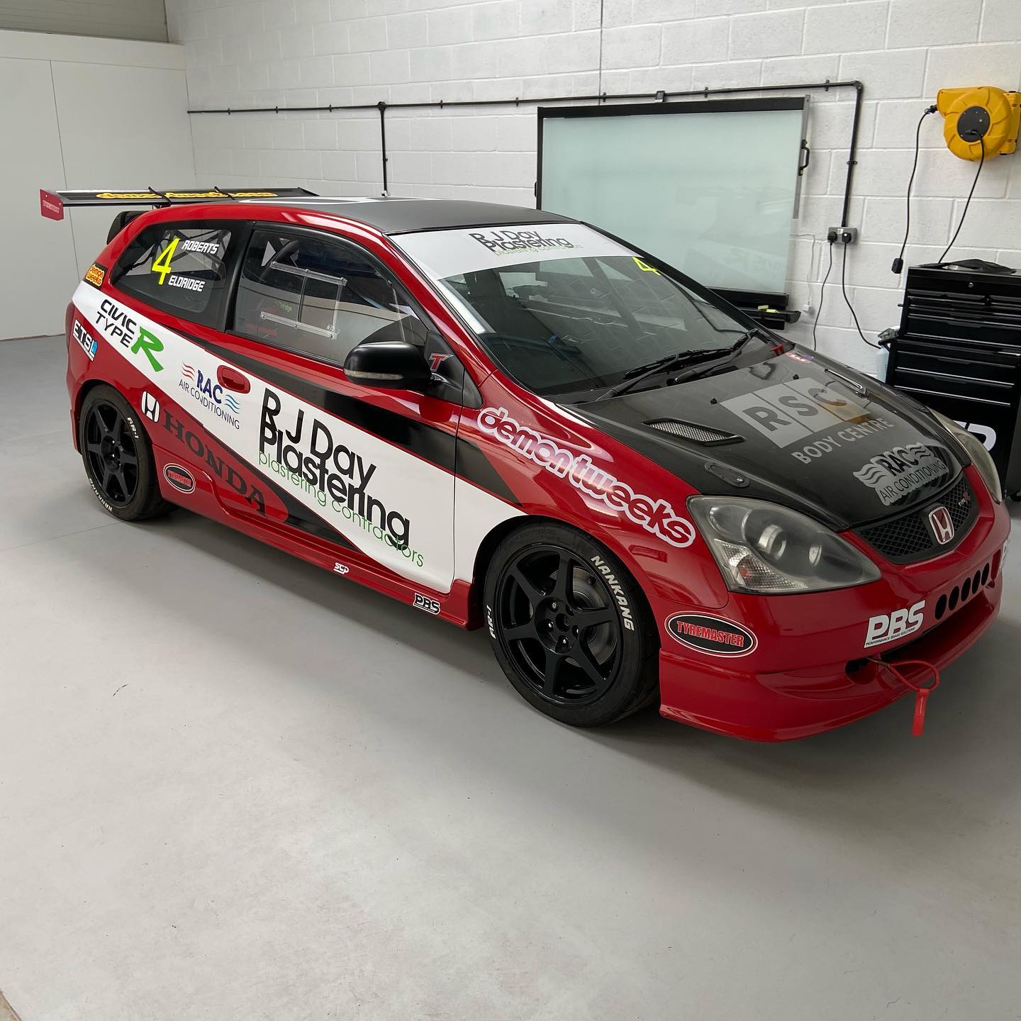 Honda Civic Race Car Matte Black Roof Wrap & Logo