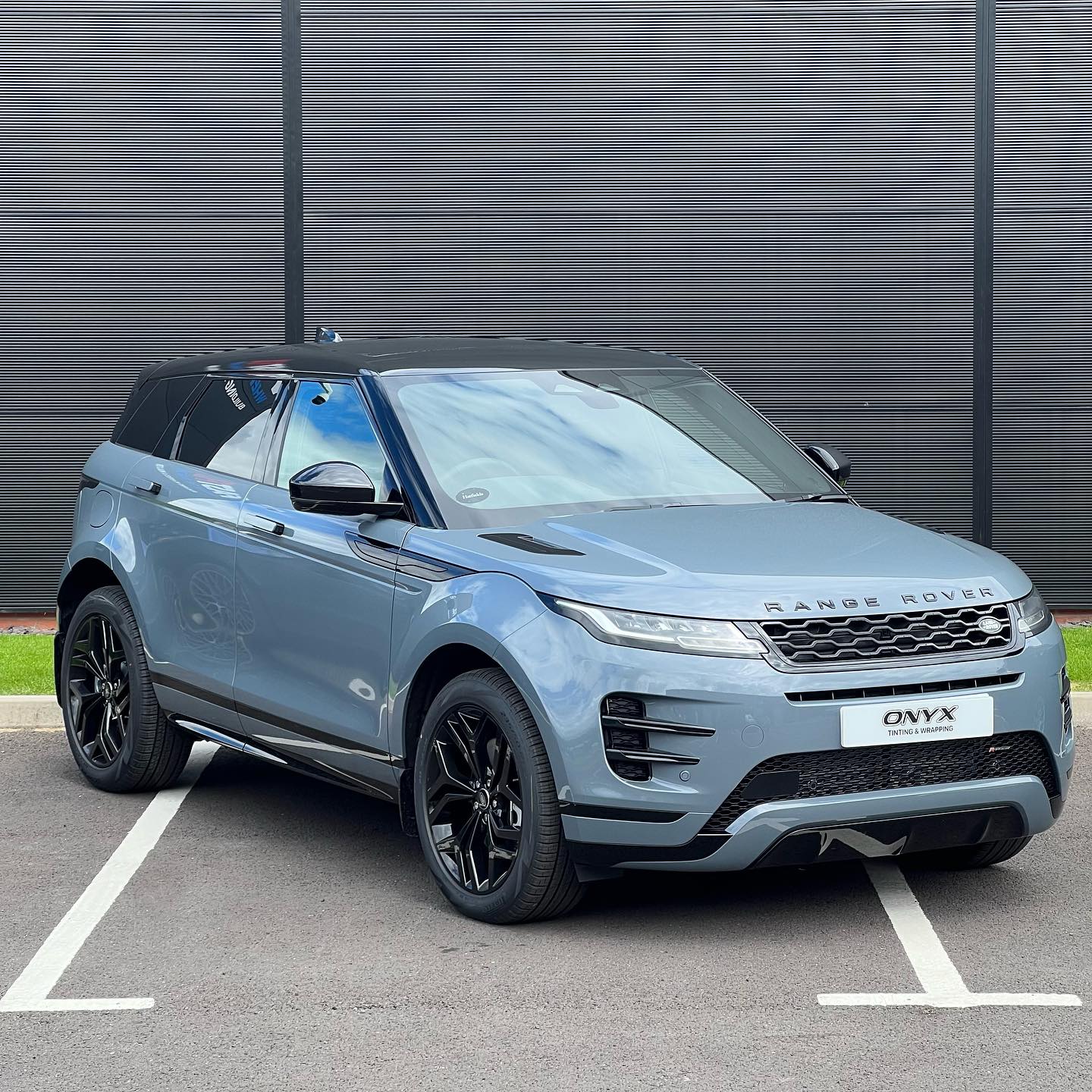 Blue Range Rover Evoque Gloss Black Roof Wrap