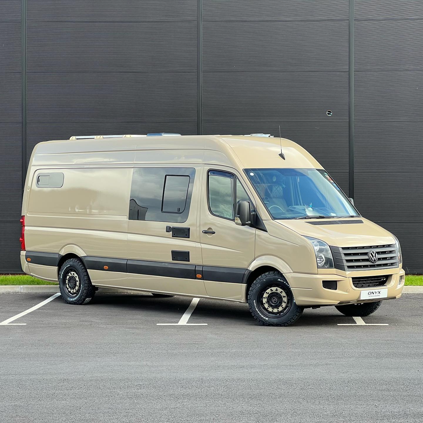 VW Crafter Full Sandstorm Gloss Wrap