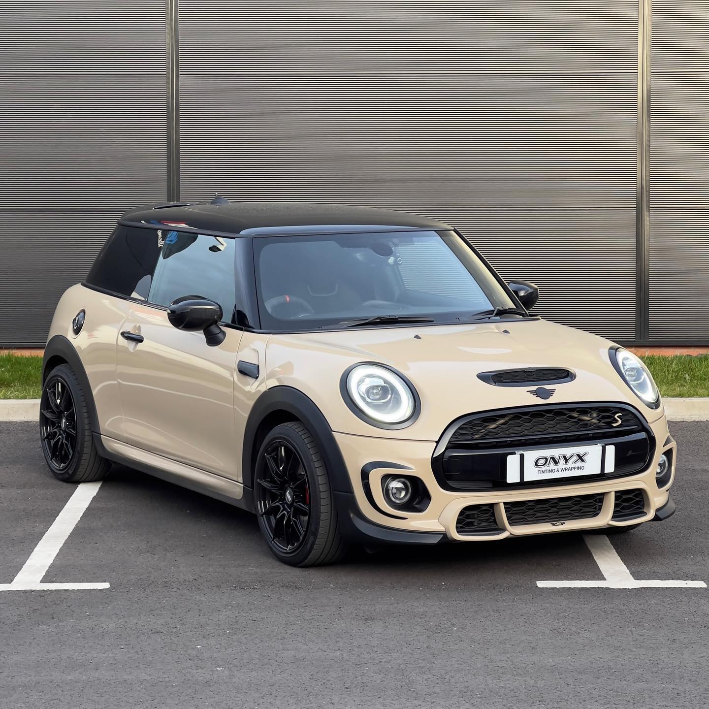 MINI Cooper S F56 Sandstorm Gloss Wrap