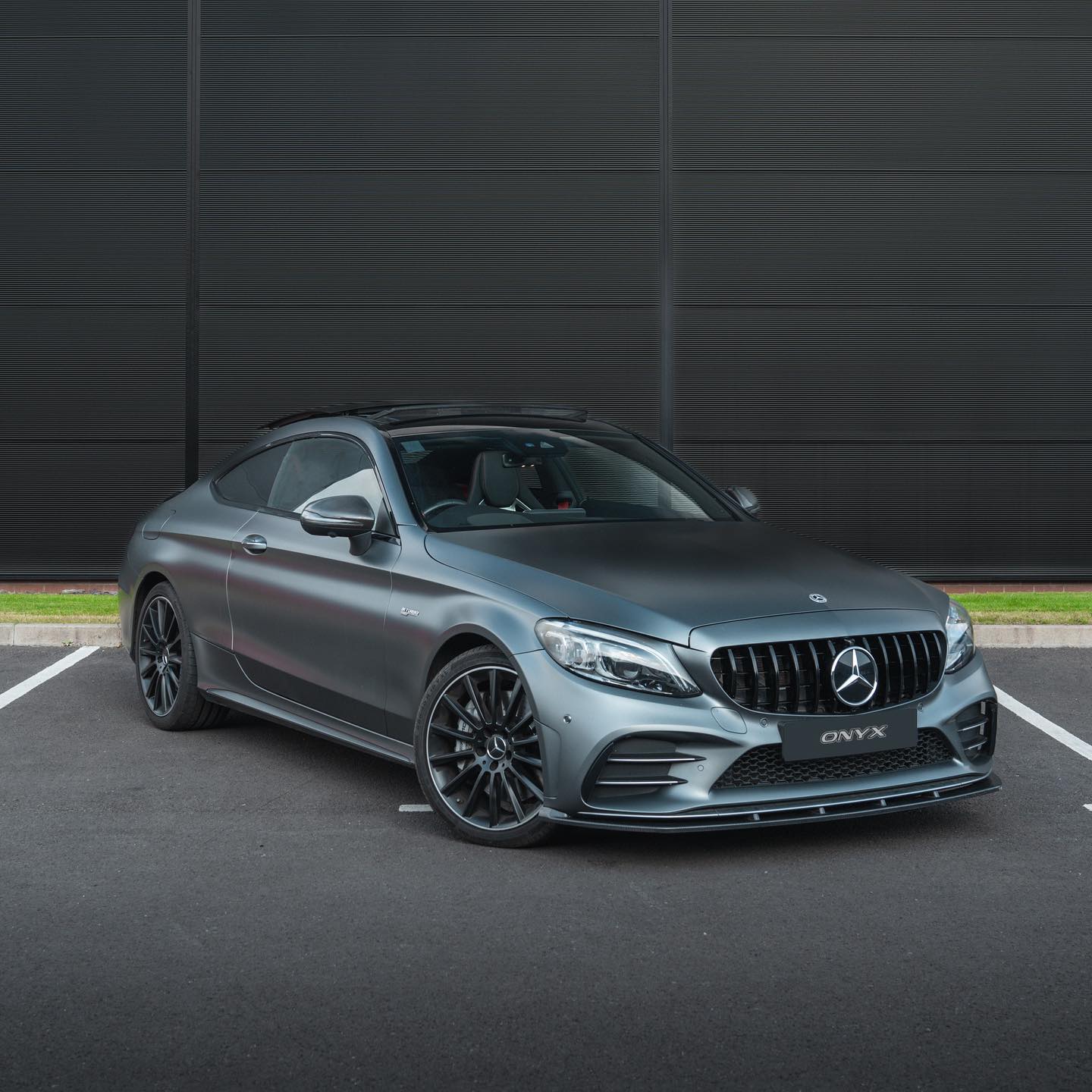 Mercedes-AMG C43 Coupé Panamericana Grille & Carbon Splitter