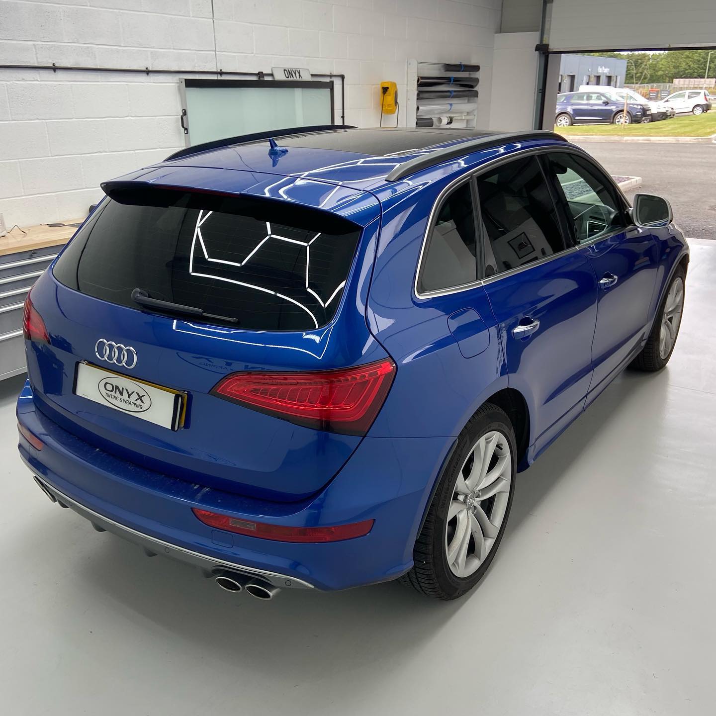Blue Audi SQ5 15% Window Tinting