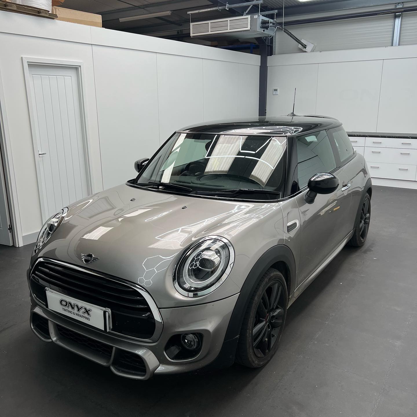 MINI Cooper S F56 Beltline Chrome Delete